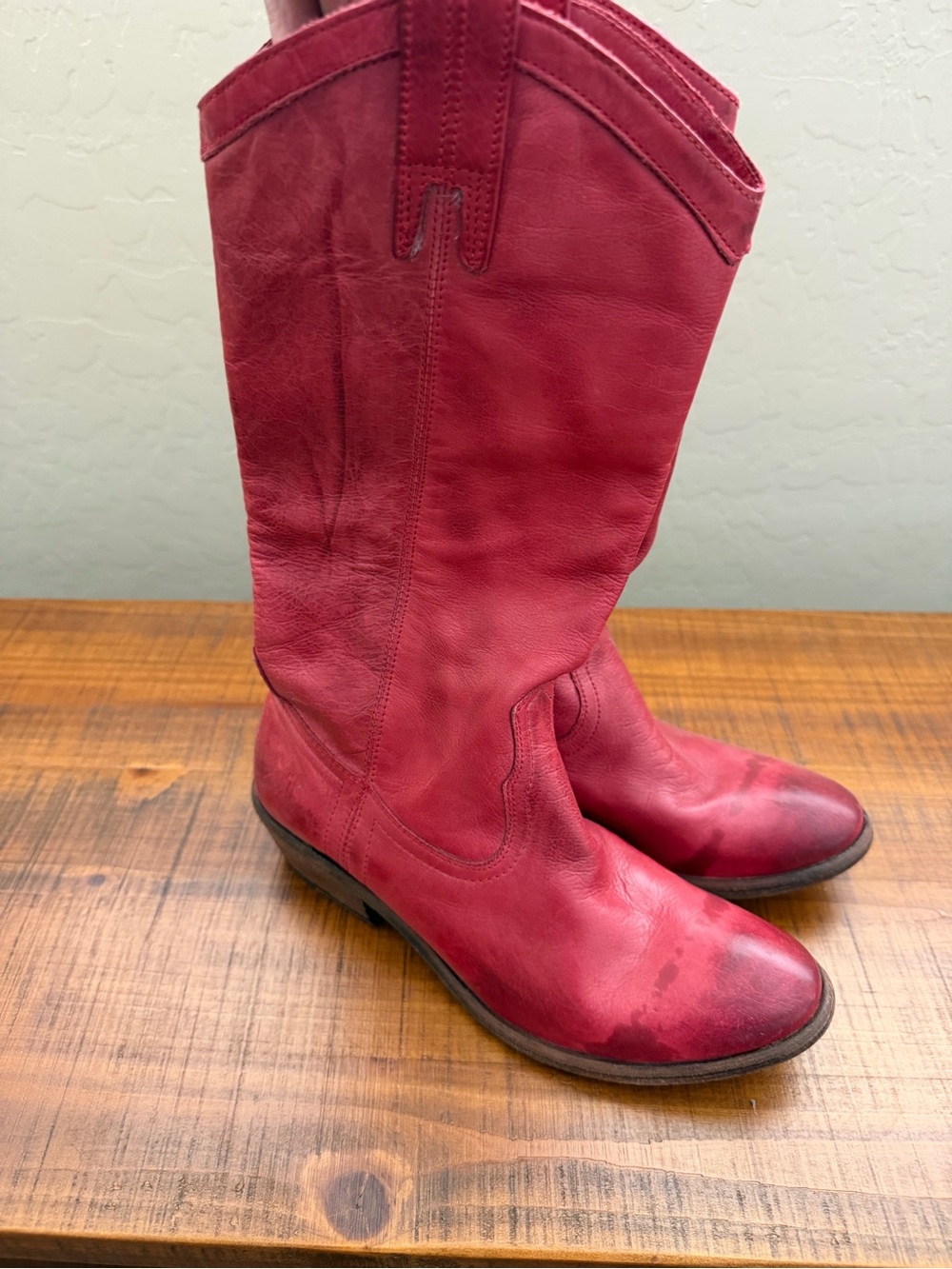 Frye woman’s red leather mid calf boots